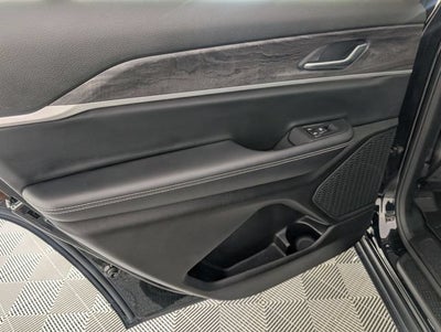 2023 Jeep Grand Cherokee L Limited 4x2