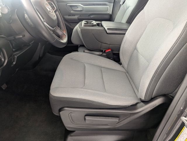 2023 RAM 1500 Big Horn Crew Cab 4x4 5'7" Box