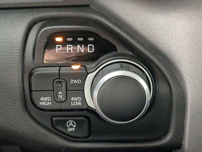 2023 RAM 1500 Big Horn Crew Cab 4x4 5'7" Box