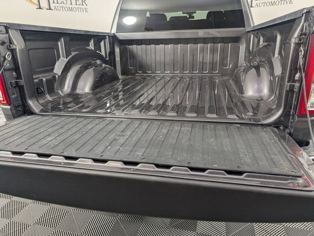 2023 RAM 1500 Big Horn Crew Cab 4x4 5'7" Box
