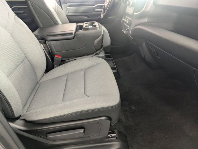 2023 RAM 1500 Big Horn Crew Cab 4x4 5'7" Box