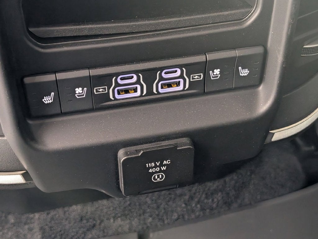 2026 RAM 1500 Tungsten Crew Cab 4x4 5'7" Box