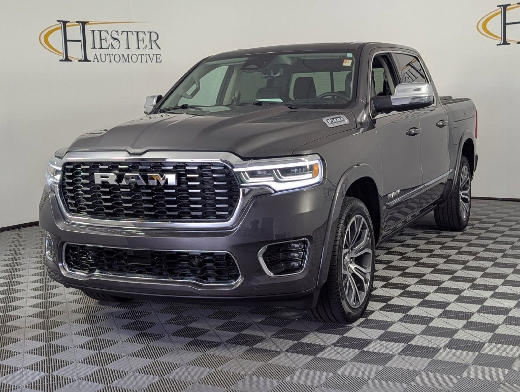 2026 RAM 1500 Tungsten Crew Cab 4x4 5'7" Box