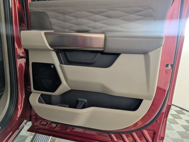2025 Ford F-350 Platinum