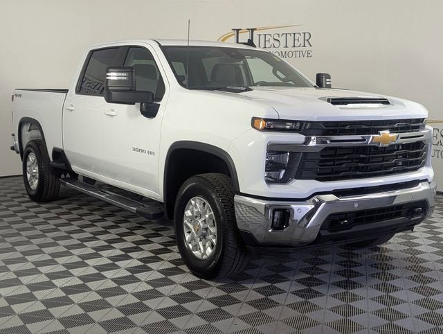 2025 Chevrolet Silverado 3500 HD LT