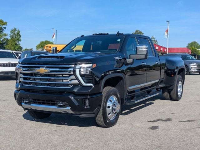 2026 Chevrolet Silverado 3500 HD High Country DRW