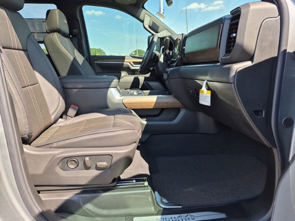 2026 Chevrolet Silverado 3500 HD High Country DRW