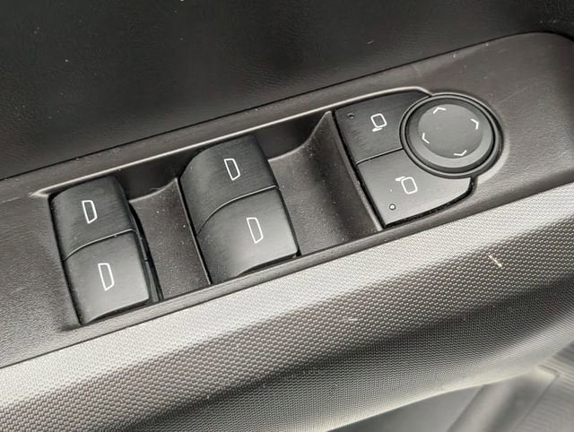 2024 Chevrolet Colorado WT