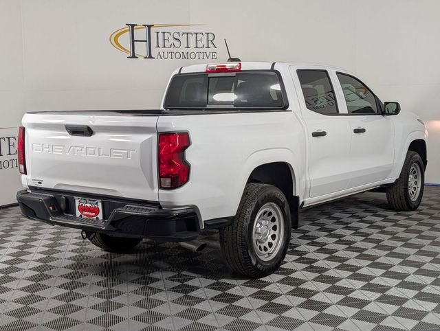 2024 Chevrolet Colorado WT