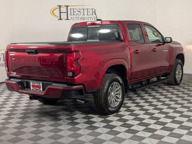 2025 Chevrolet Colorado WT/LT