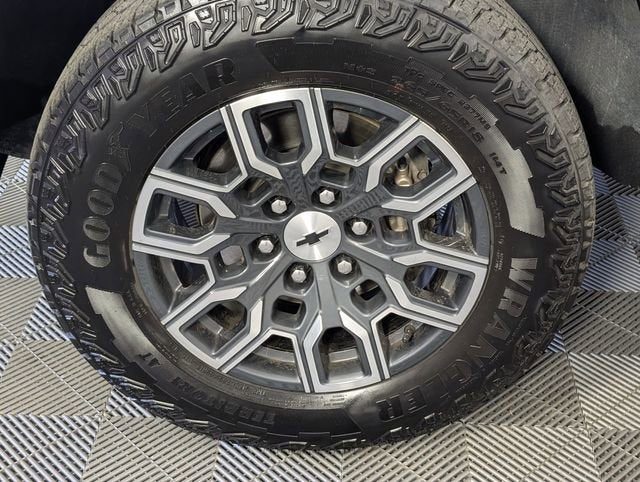 2023 Chevrolet Colorado Z71