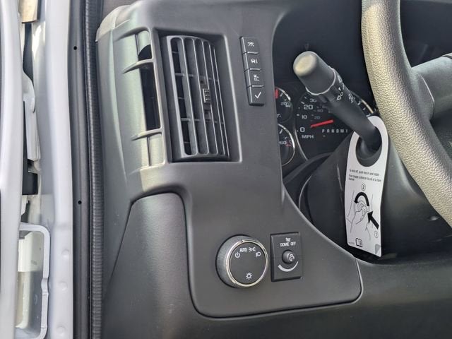 2026 Chevrolet Express Cargo 1WT