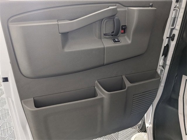2024 Chevrolet Express Cargo 2500 WT