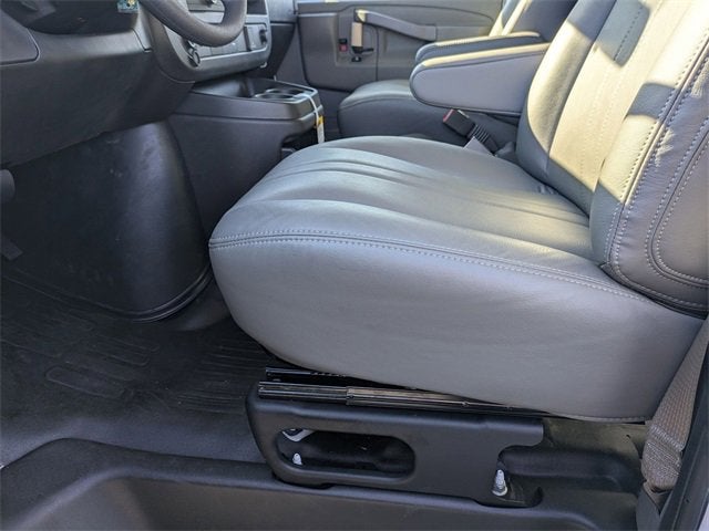 2024 Chevrolet Express Cargo 2500 WT