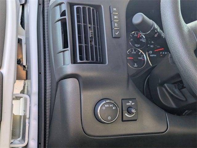 2024 Chevrolet Express Cargo 2500 WT