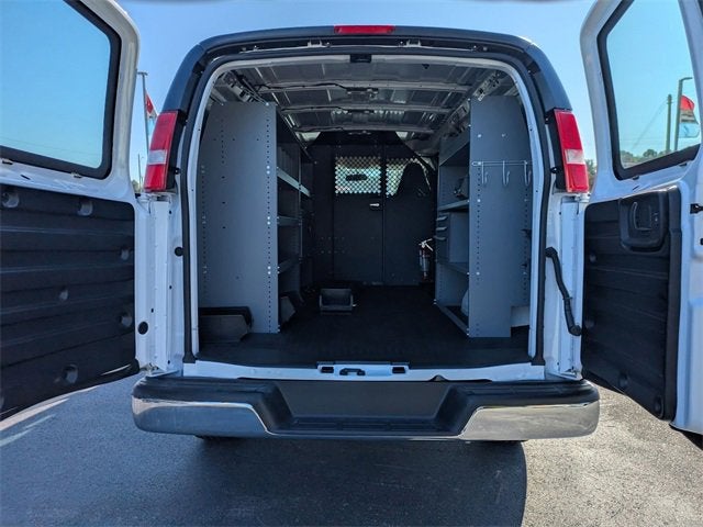 2024 Chevrolet Express Cargo 2500 WT