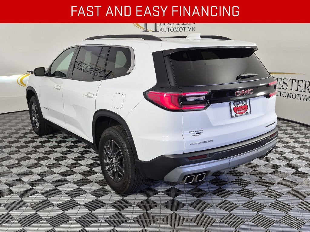 2025 GMC Acadia Elevation