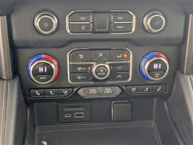 2021 GMC Yukon XL AT4