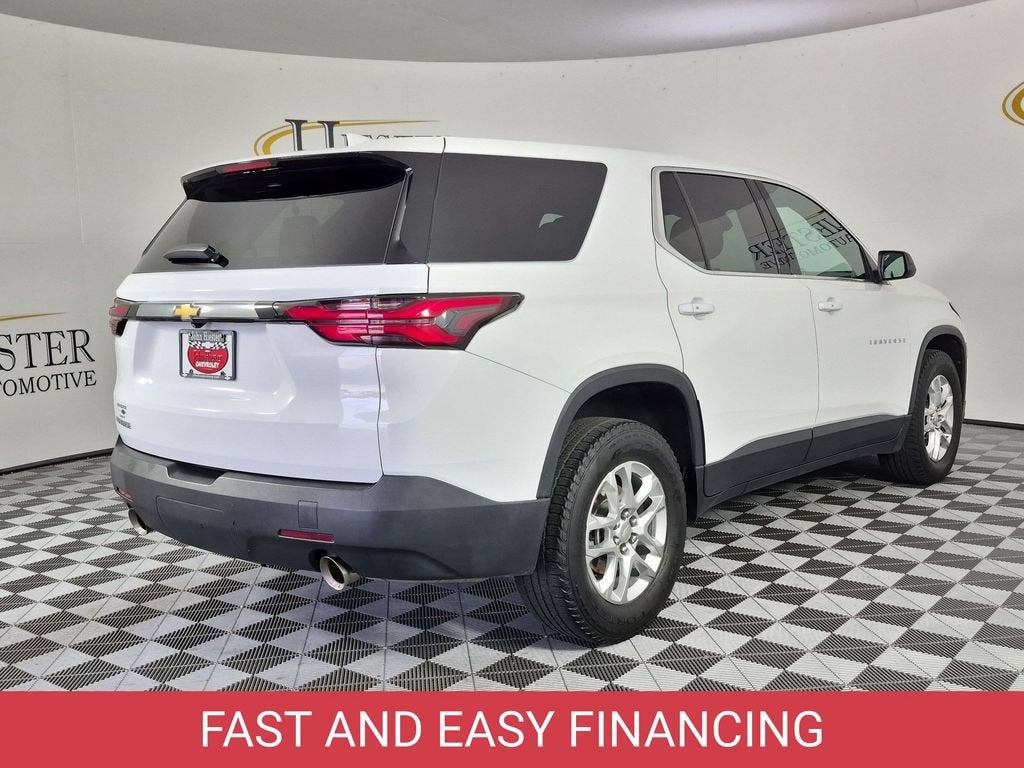 2023 Chevrolet Traverse LS