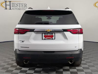 2022 Chevrolet Traverse LT Cloth