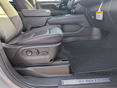 2025 Chevrolet Suburban RST