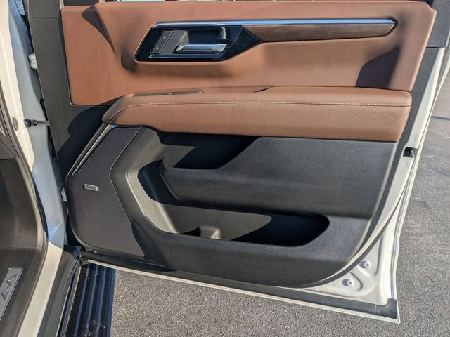 2025 Chevrolet Suburban High Country