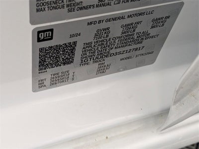 2025 GMC Sierra 1500 SLT