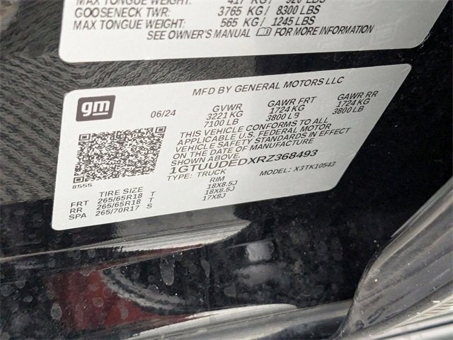 2024 GMC Sierra 1500 SLT