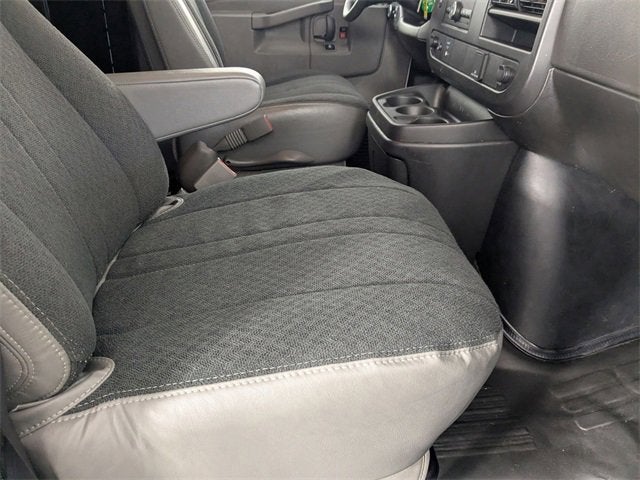 2024 GMC Savana Cargo 2500 Work Van