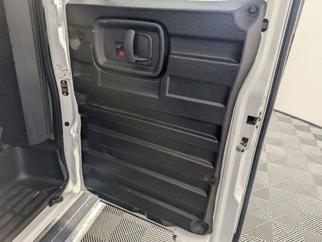 2024 GMC Savana Cargo 2500 Work Van