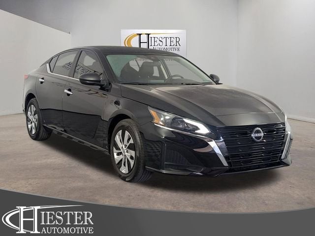 2025 Nissan Altima S FWD