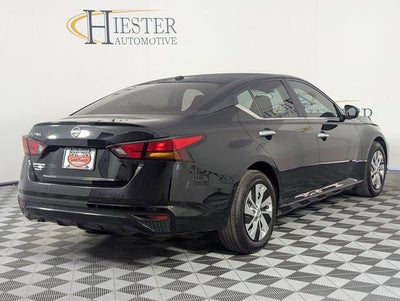 2025 Nissan Altima S FWD