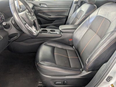 2022 Nissan Altima SR FWD
