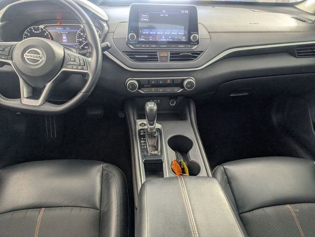 2022 Nissan Altima SR FWD