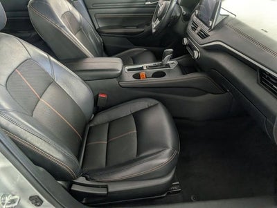2022 Nissan Altima SR FWD