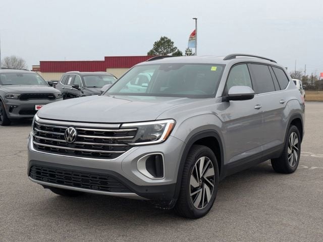 2025 Volkswagen Atlas 2.0T SE w/Technology