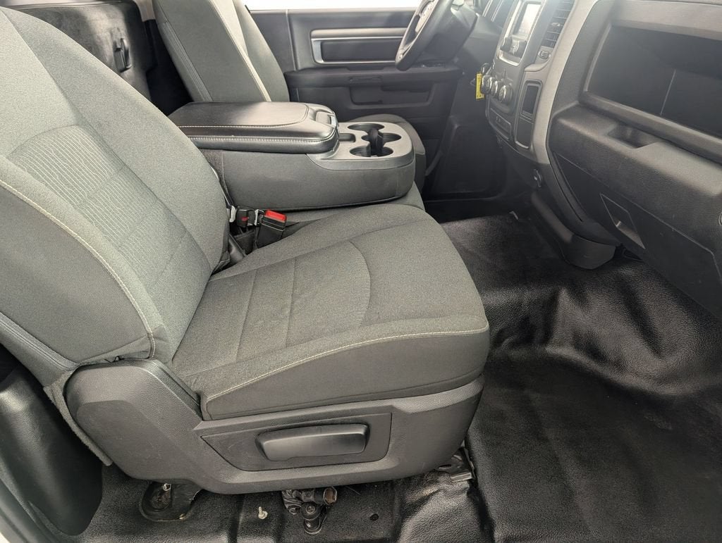 2023 RAM 1500 Classic Tradesman Regular Cab 4x2 8' Box