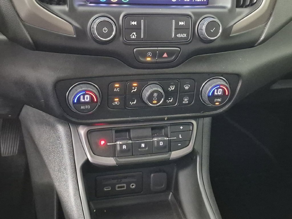 2022 GMC Terrain AT4
