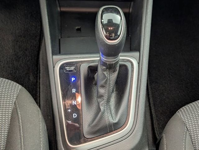 2022 Hyundai Accent SE