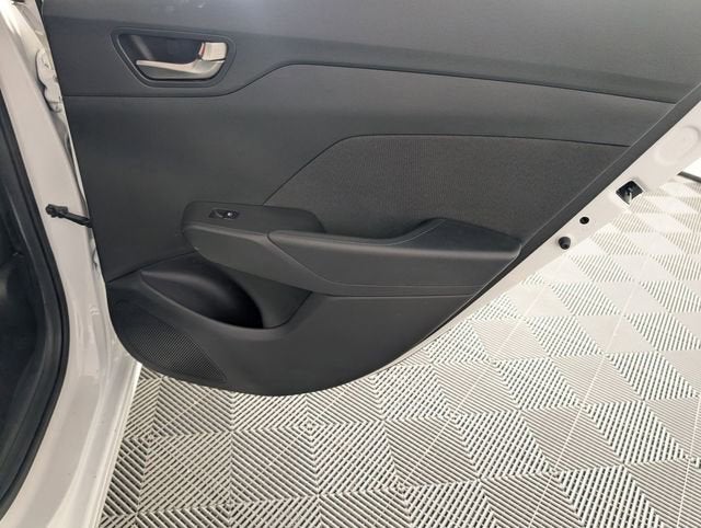 2022 Hyundai Accent SE