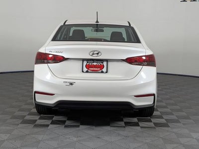 2022 Hyundai Accent SE