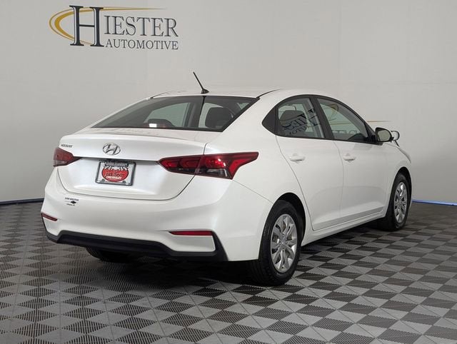 2022 Hyundai Accent SE