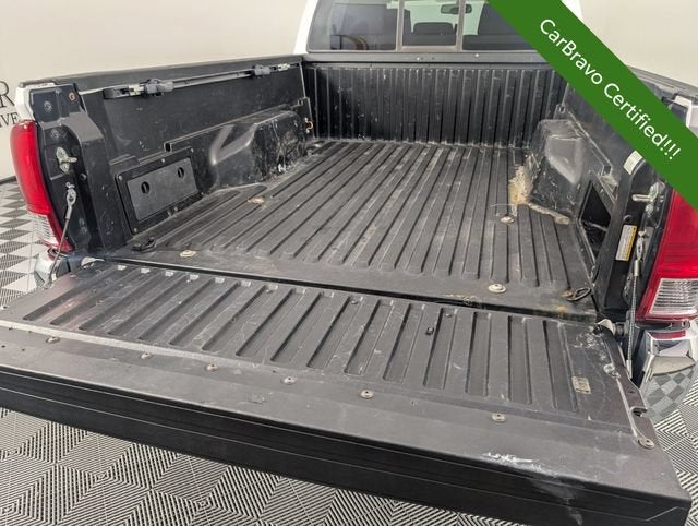 2017 Toyota Tacoma SR5 V6