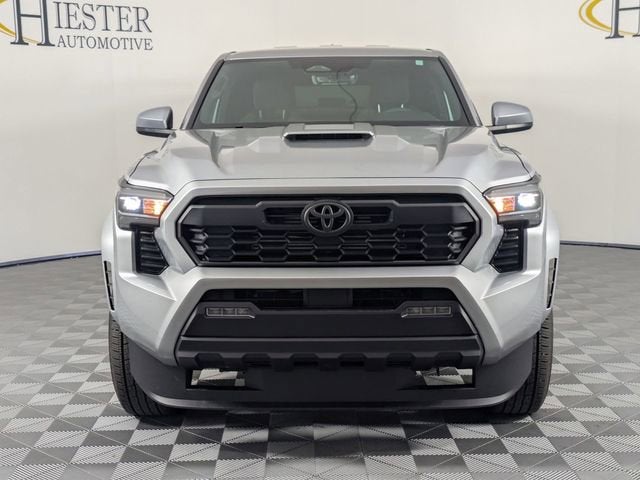 2025 Toyota Tacoma 4WD SR