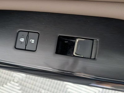2022 Lexus ES 300h Ultra Luxury