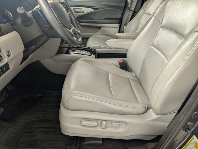 2019 Honda Pilot Touring 7-Passenger