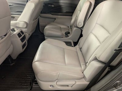 2019 Honda Pilot Touring 7-Passenger