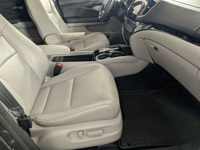 2019 Honda Pilot Touring 7-Passenger