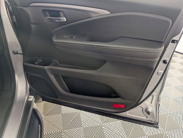 2021 Honda Ridgeline AWD Sport