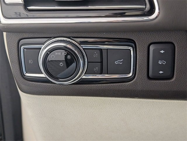 2021 Lincoln Navigator L Black Label